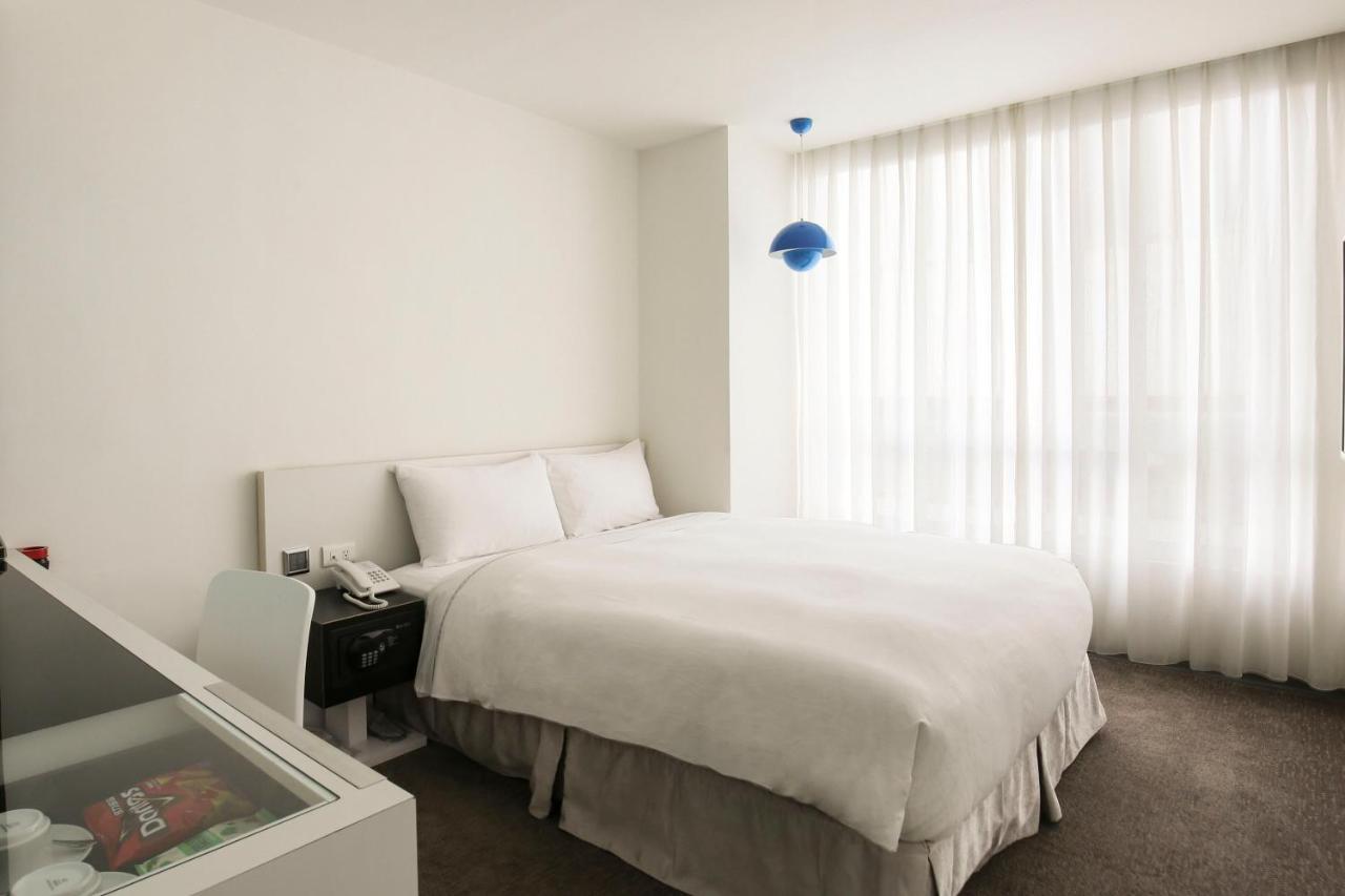 Cityinn Hotel Taipei Station Branch III Екстер'єр фото